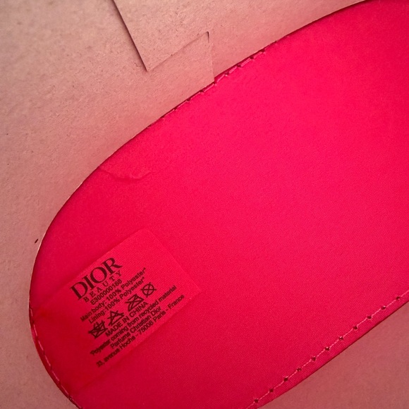 Dior Fuchsia Travel Pouch - Picture 6 of 9